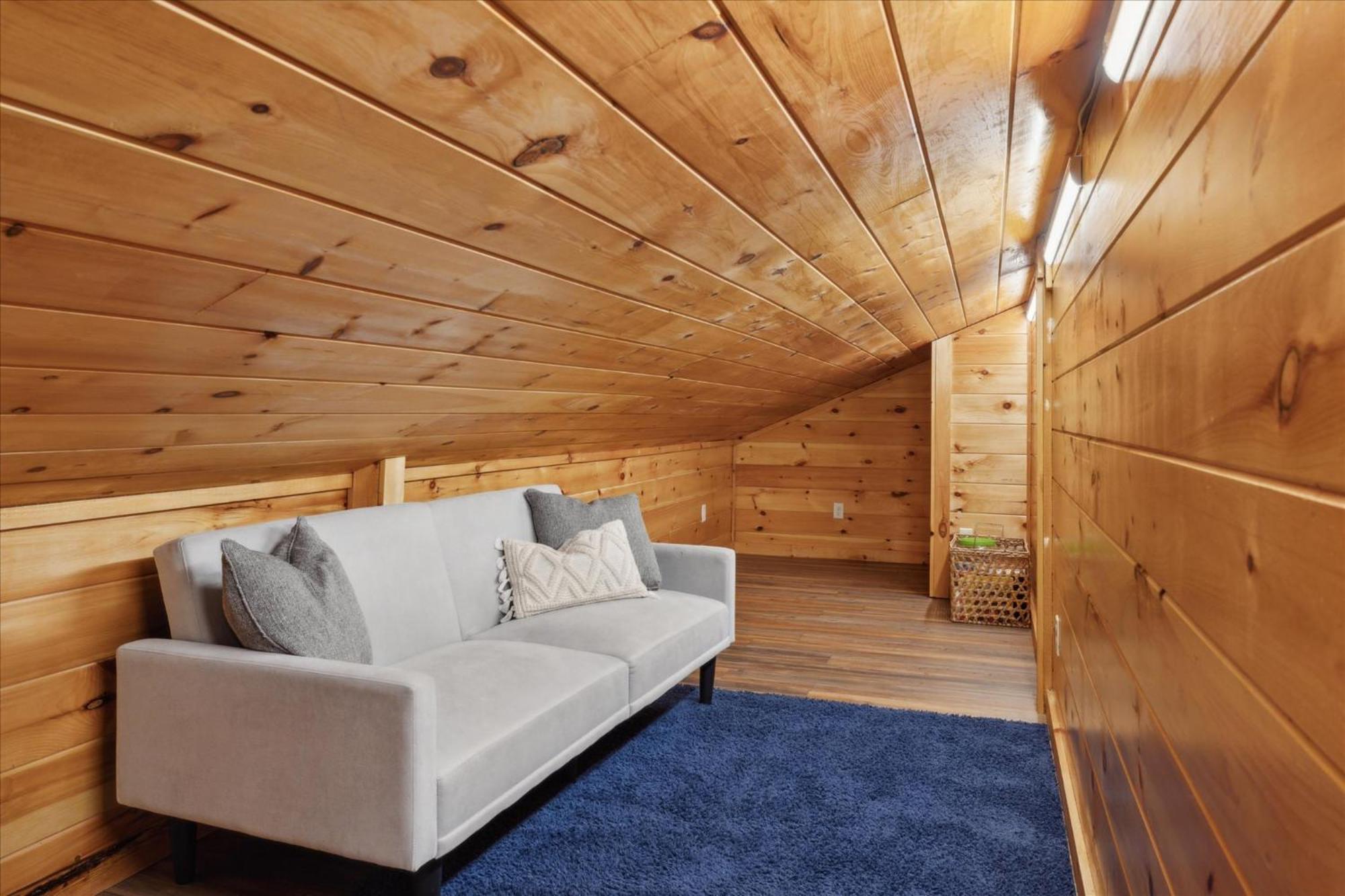 Hot Tub Fire Pit Game Room Theater Easy Access Sleeps 12 - Black Bear Lodge Pigeon Forge Eksteriør billede